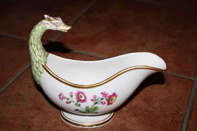 Meissen Sauciere mit Drachenhals